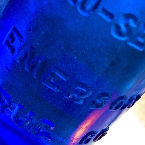 Antique Cobalt Blue Apothecary Bottle - Picture 4 of 5